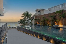 The Fives Oceanfront