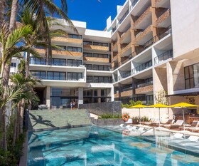 The Fives Oceanfront
