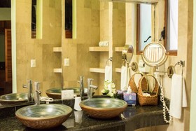 Cocos Cabanas