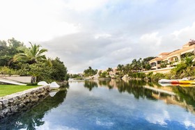 Coral Maya Stay Suites