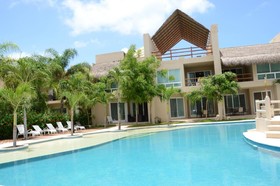 Coral Maya Stay Suites