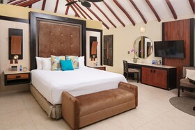 El Dorado Casitas Royale