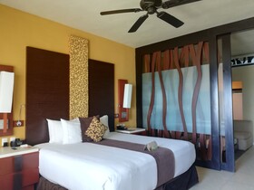 Generations Riviera Maya