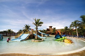 Premium Level at Barceló Maya Palace