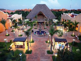 Premium Level at Barceló Maya Palace