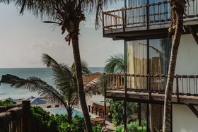 Akkuun Tulum Adults Only