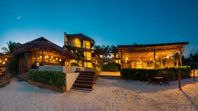 Akkuun Tulum Adults Only