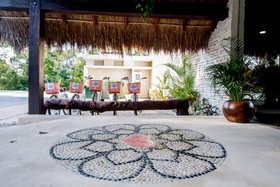 Alma De Flores