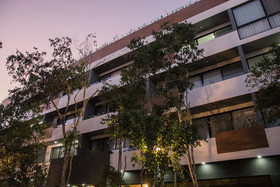Amira Central Residence