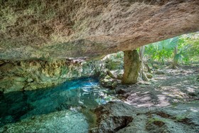 Attha Cenote