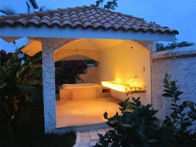 Blueberry Luxury Condo Tulum