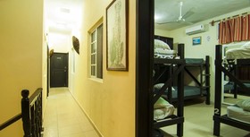 Charlys Hostal
