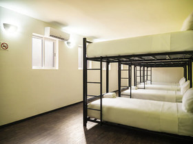Colorbox beds and rooms by Milenium