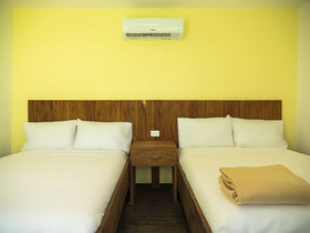 Colorbox beds and rooms by Milenium