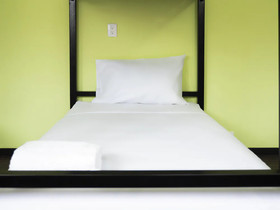 Colorbox beds and rooms by Milenium
