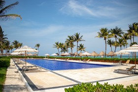 Dreams Tulum Resort & Spa