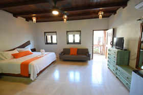 Hacienda Dos Ojos Boutique Hotel