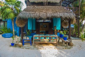 Hemingway Romantic Resort