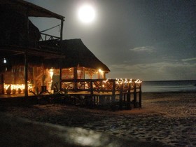 Hemingway Romantic Resort