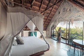 Hidden Treehouse Tulum Ecohotel