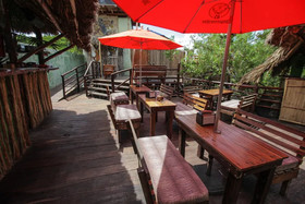 Hostel Bambu Gran Palas and Cenote