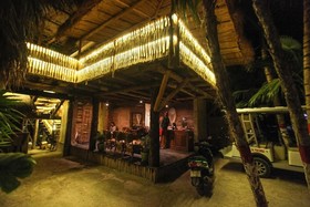 Hostel Bambu Gran Palas and Cenote