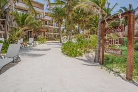 Hotel Los Arrecifes