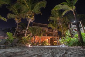 Hotel Los Arrecifes