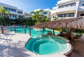 Intima Resort Tulum