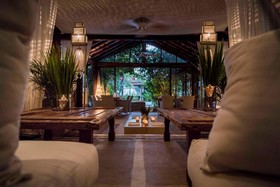 Jashita Hotel
