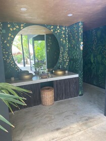 Jungle Lodge Boutique Hotel