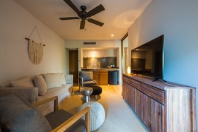 Kimpton Aluna Tulum