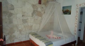 L.Hotelito