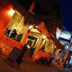 L.Hotelito