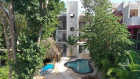 Loto Tulum