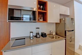 Loveboat Penthouse Studio With Private Splash Pool – Penthouse 5 B – By Salt-Kisses