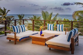 Lula Seaside Boutique Hotel