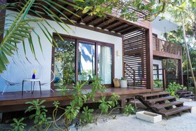 Lula Seaside Boutique Hotel