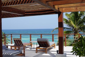 Lula Seaside Boutique Hotel
