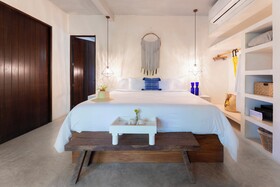 Lula Seaside Boutique Hotel