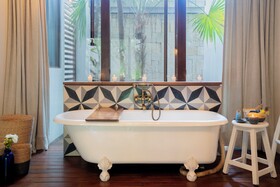 Lula Seaside Boutique Hotel
