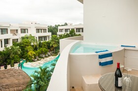Mak Nuk Village - Clothing Optional