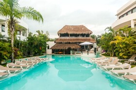 Mak Nuk Village - Clothing Optional