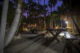Maya Cabanas & Cenote Tulum