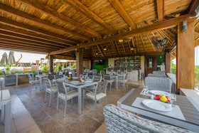 Náay Tulum Curamoria Collection