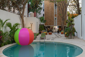 Oostel Smart Hostel