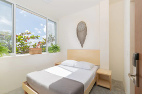Oostel Smart Hostel