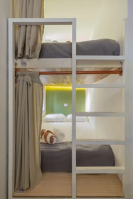 Oostel Smart Hostel
