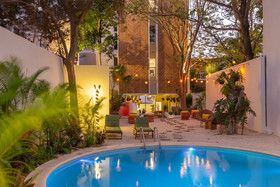 Oostel Smart Hostel
