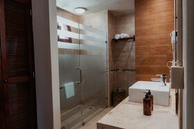 Mía Tulum Resort